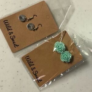 ⭐️Five $5 items for $15⭐️ two new pair earrings